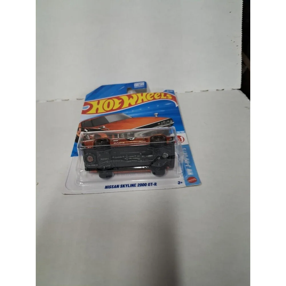 Hot Wheels HW J-Imports 2000 Nissan Skyline 2000 GT-R 1:64 Diecast Red NIB